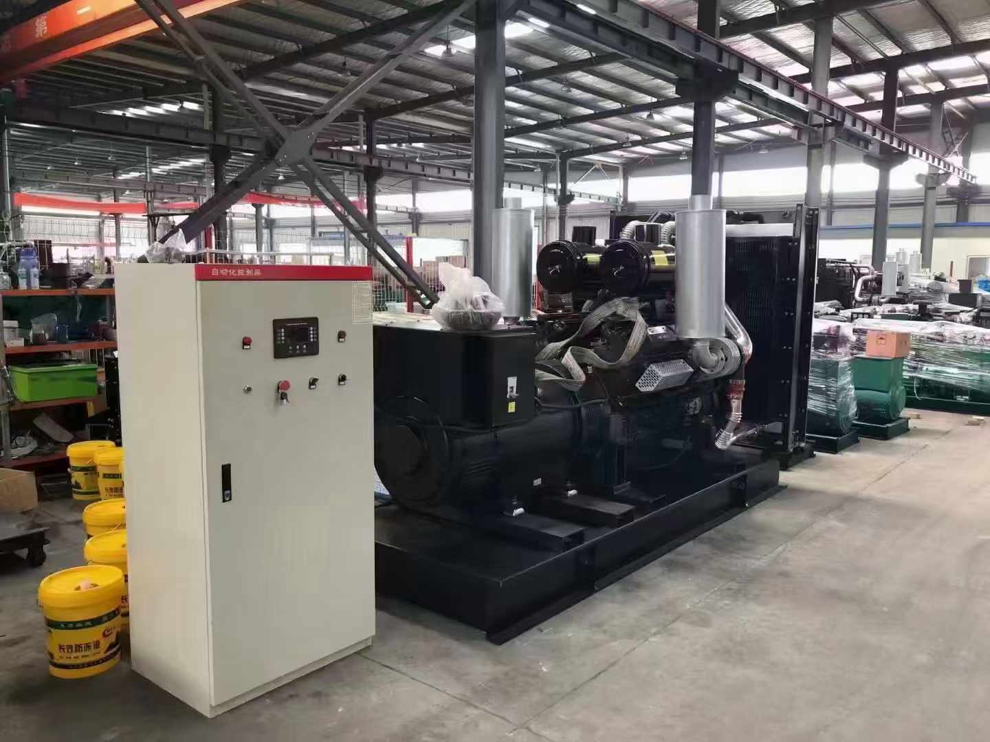 白沙柴油发电机组负载测试时，若出现异常运行状态应如何处理？